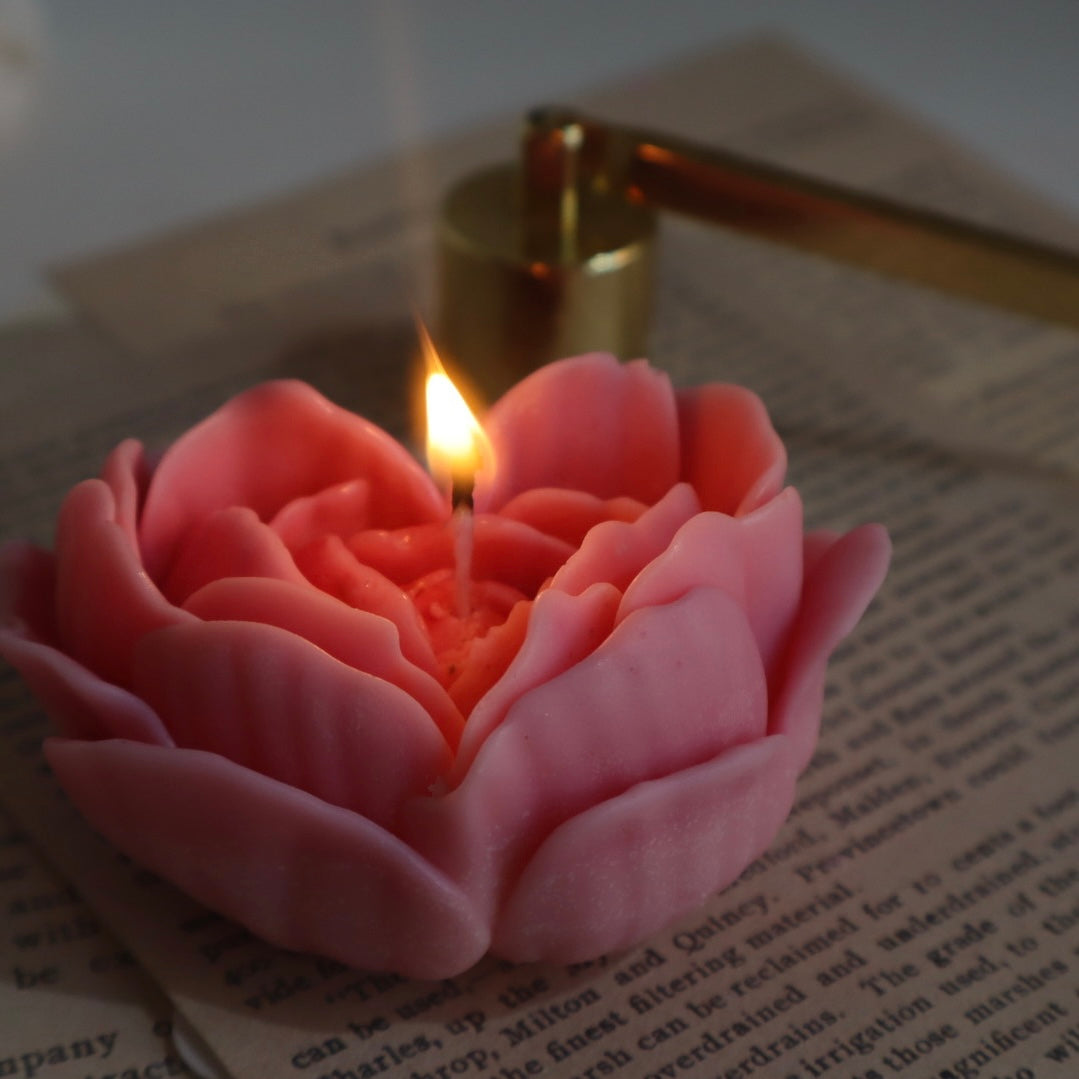 Vela decorativa “Corazón de flores”