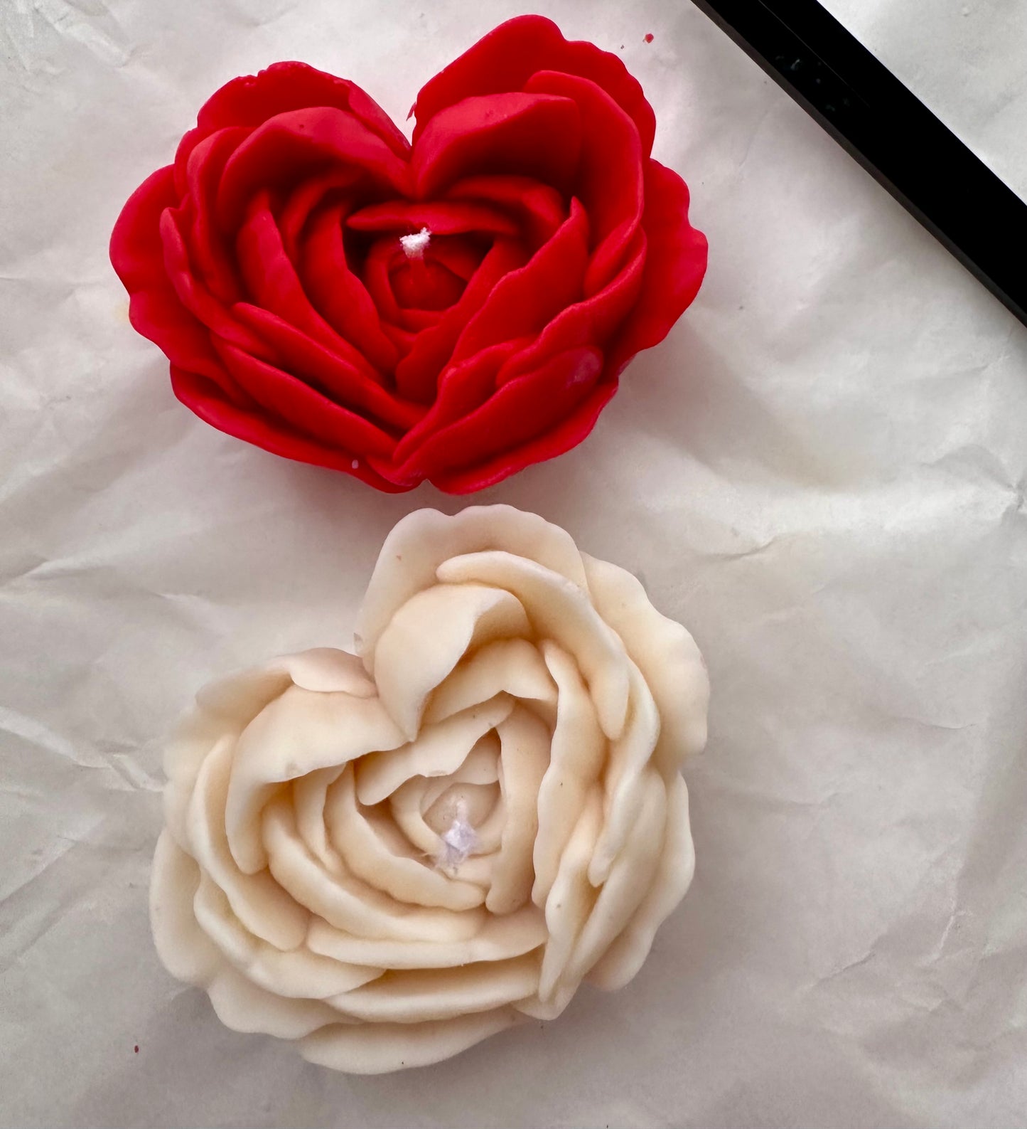 Vela decorativa “Corazón de flores”