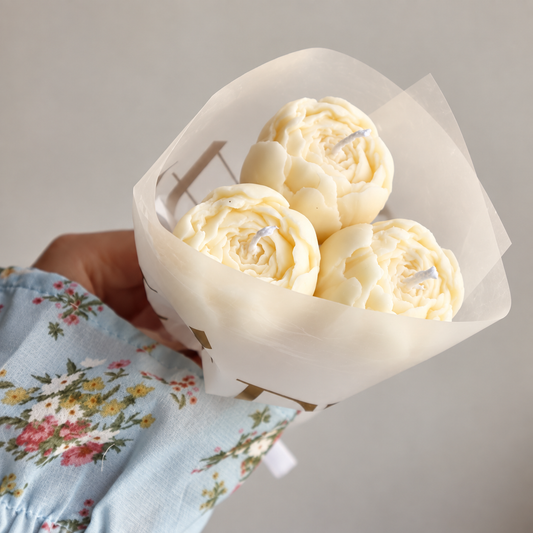 Mini ramitos de tres peonías aromáticas