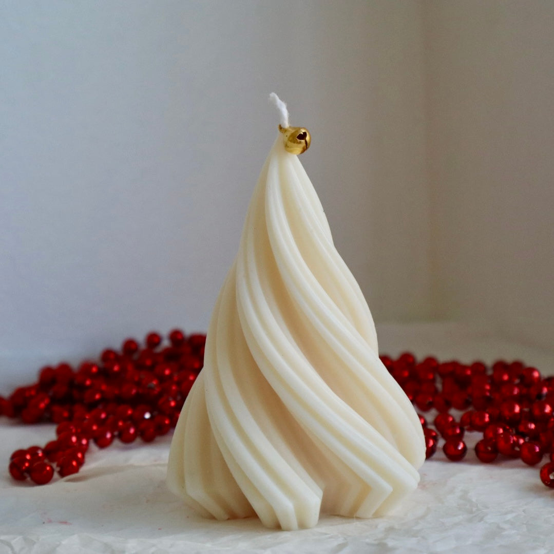 Vela decorativa “Árbol de Navidad “ mediana